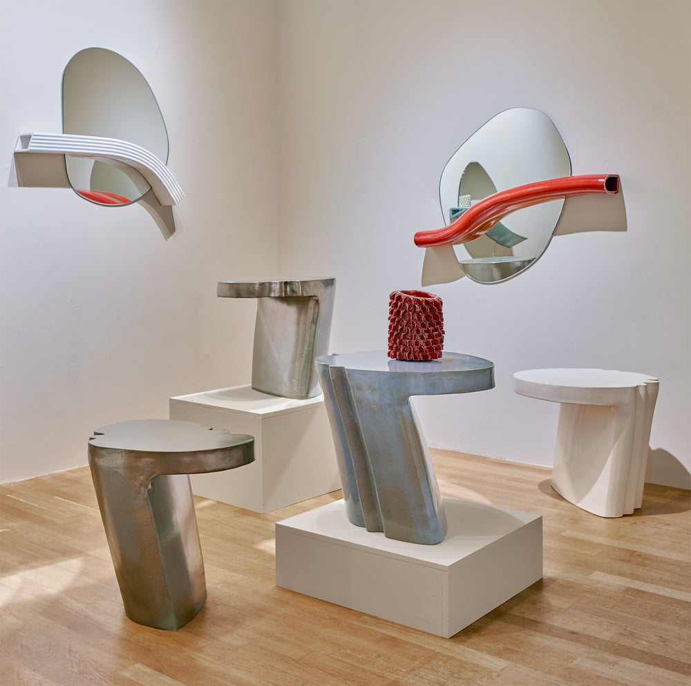 liquid table | stone white