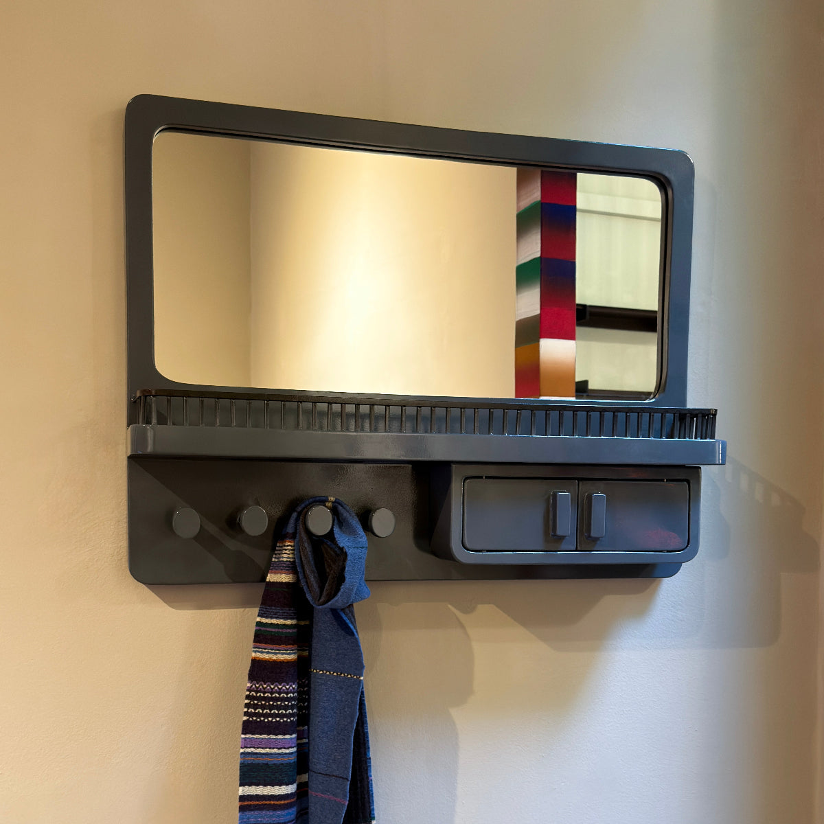 View Mirror 1