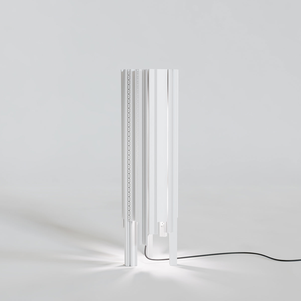 HIGH PROFILE Floor lamp tall