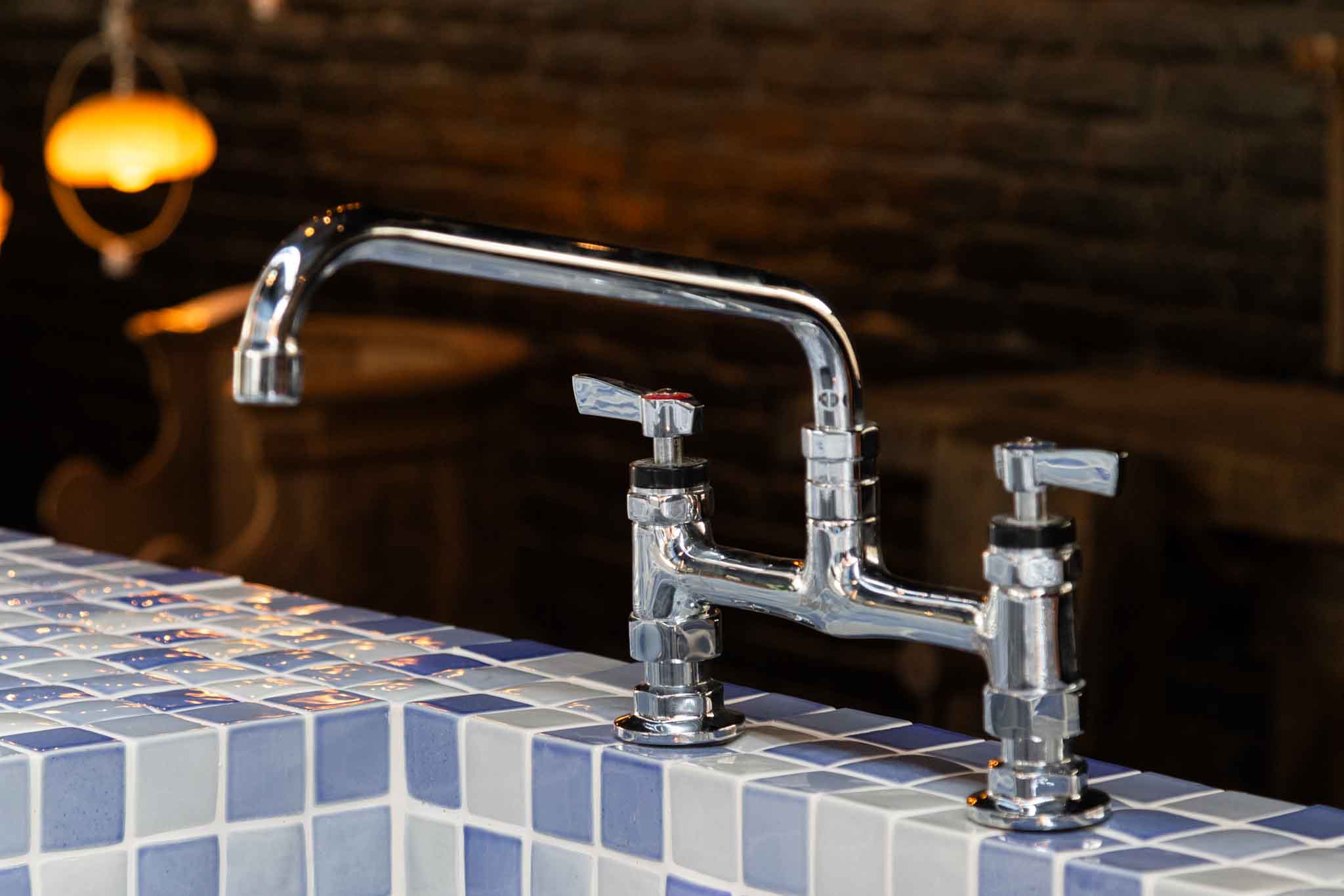 40 x 40 ceramic kitchen