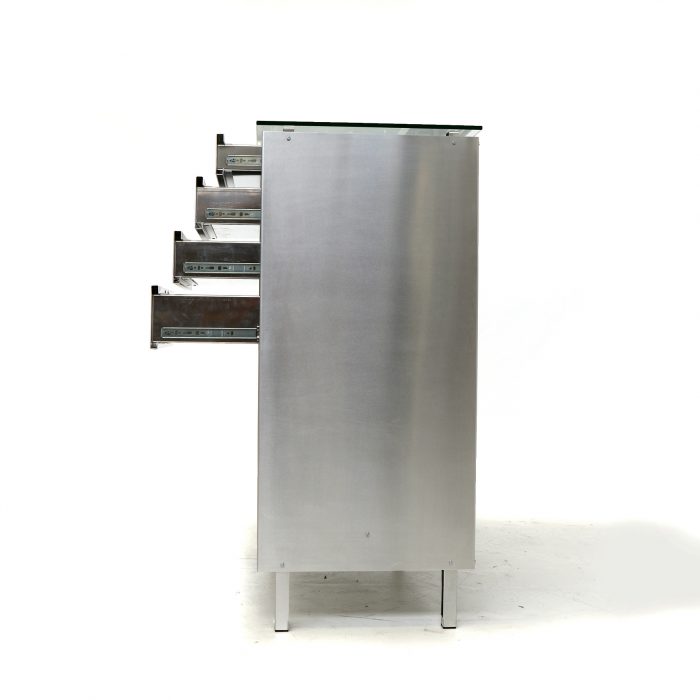 Aluminum sheet cabinet