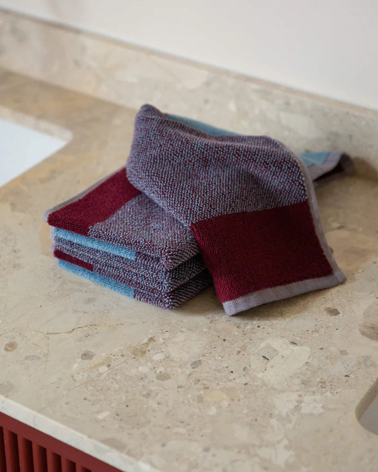 guest towel set of 2 | sky blue Bordeaux