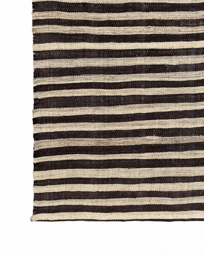 antique kilim 313 x 212cm