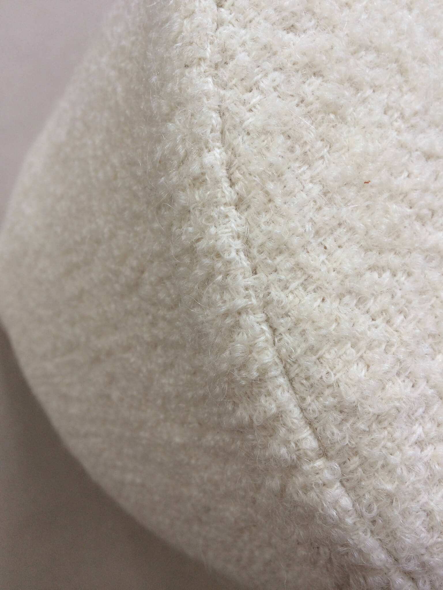 bolder seat | cream white