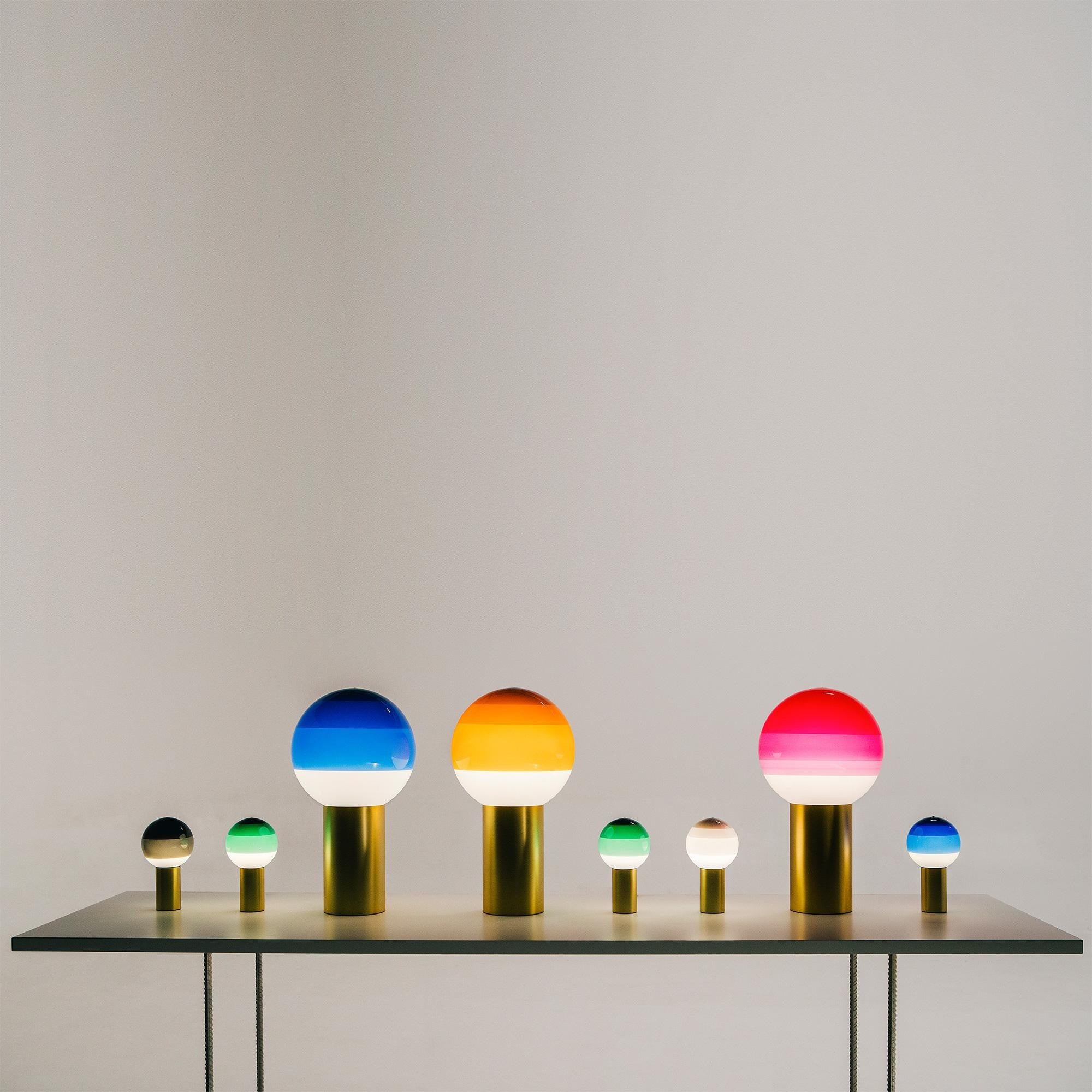 dipping light | medium