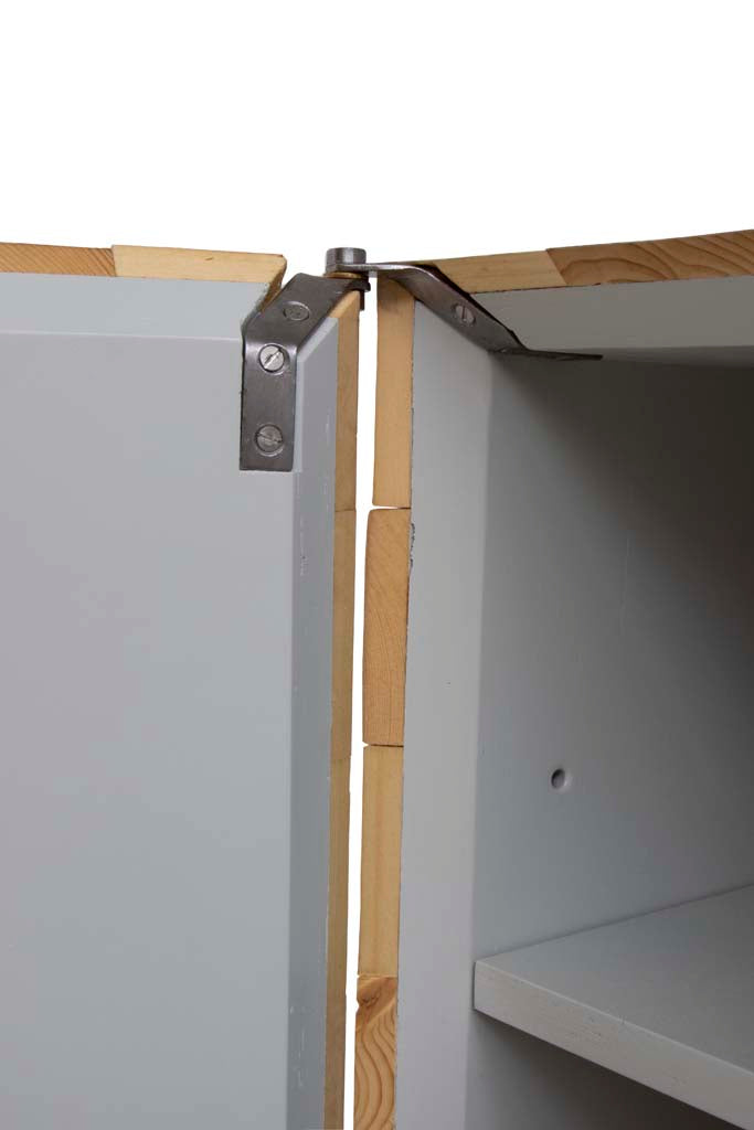waste waste 80×80 | hanging cupboard
