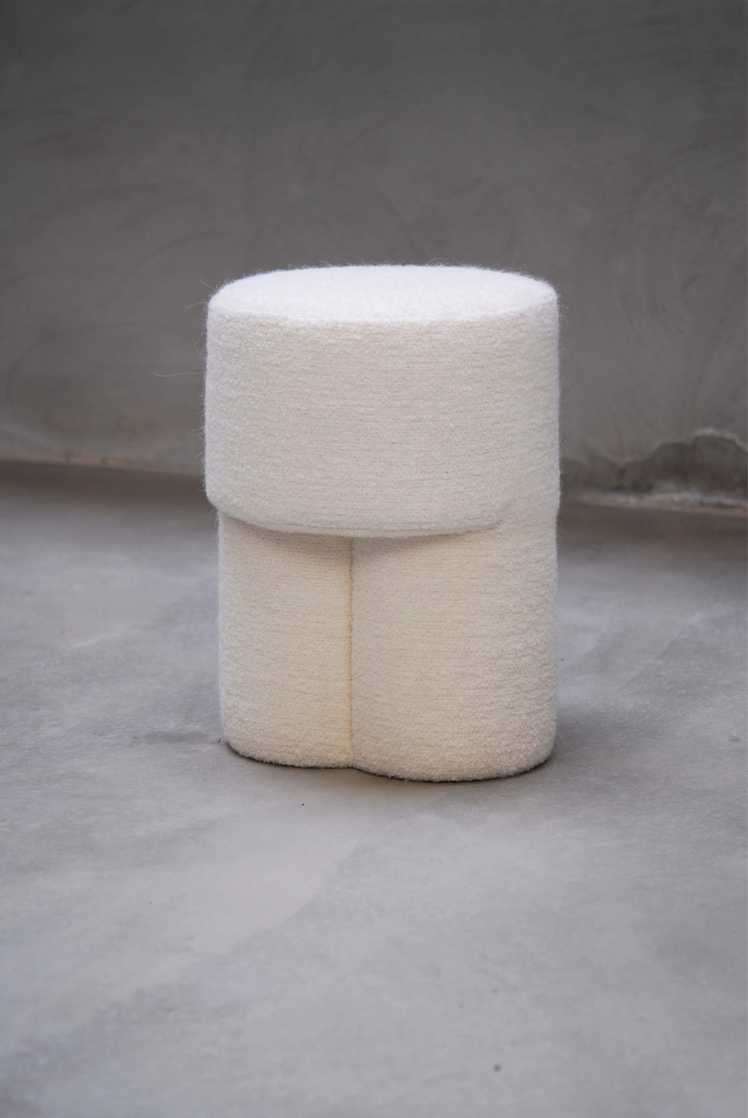 bolder seat | cream white