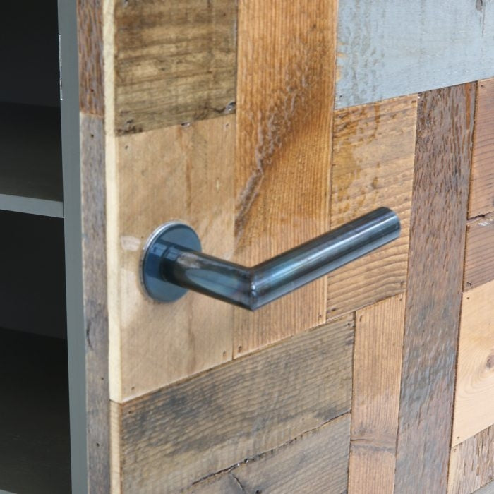dark waste in scrapwood