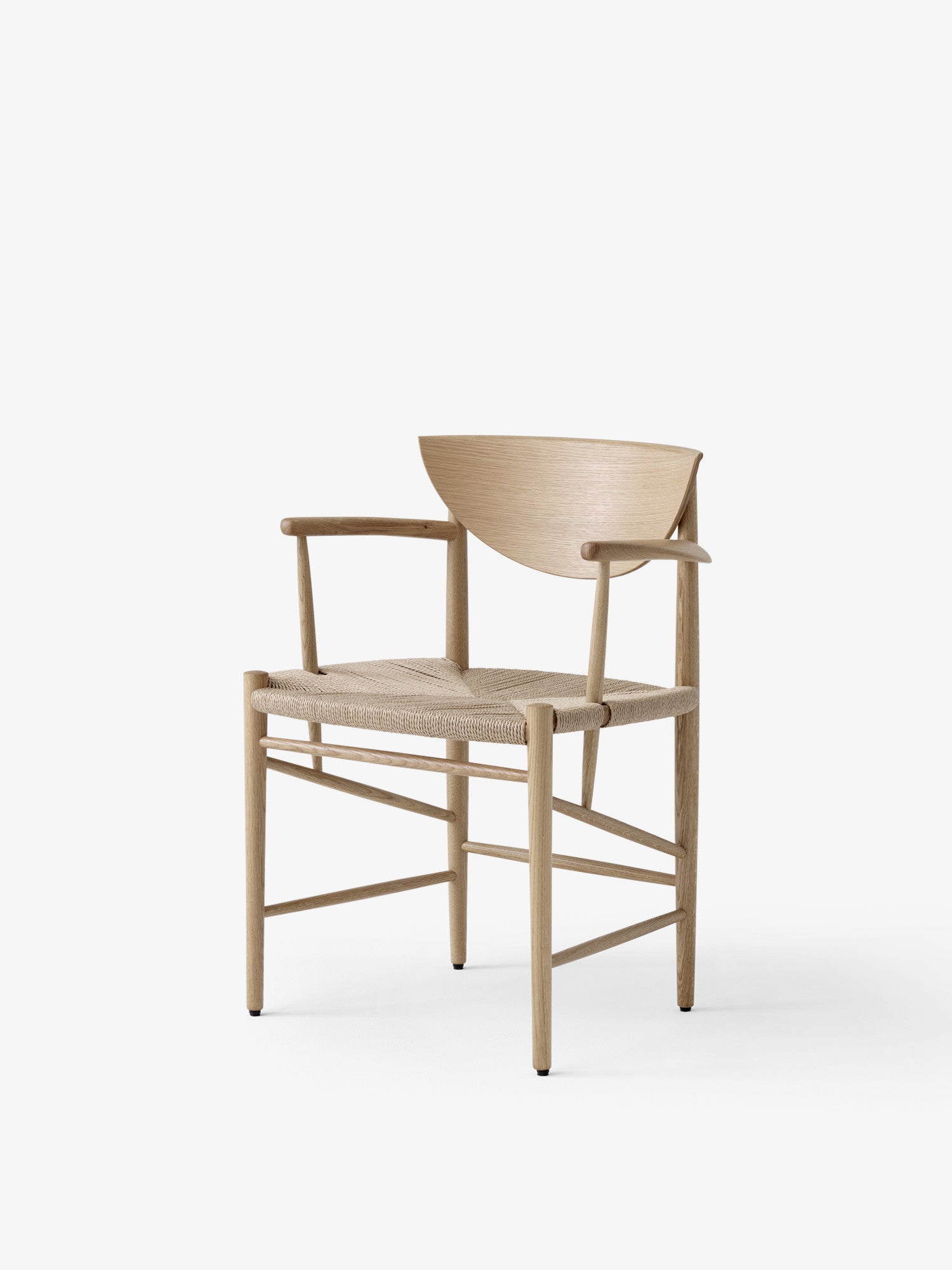 drawn HM4 | chair | frozen fountain