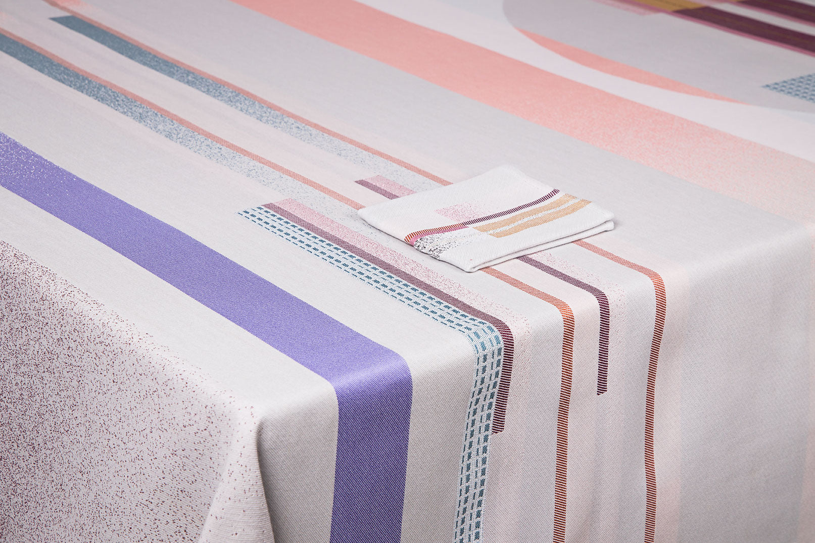 era 300 | tablecloth