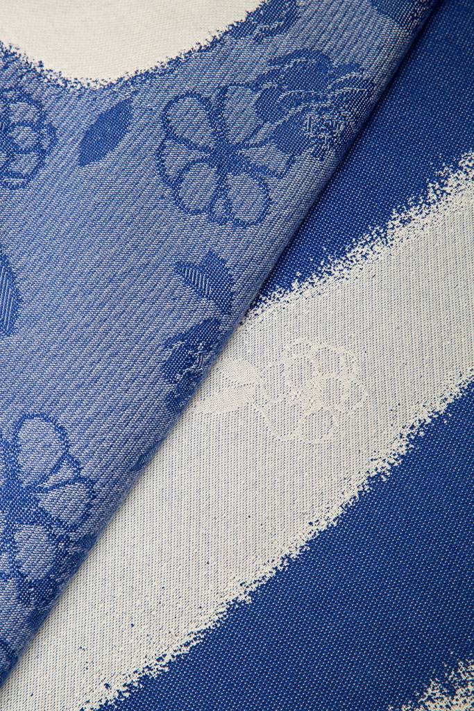 graffiti | tablecloth