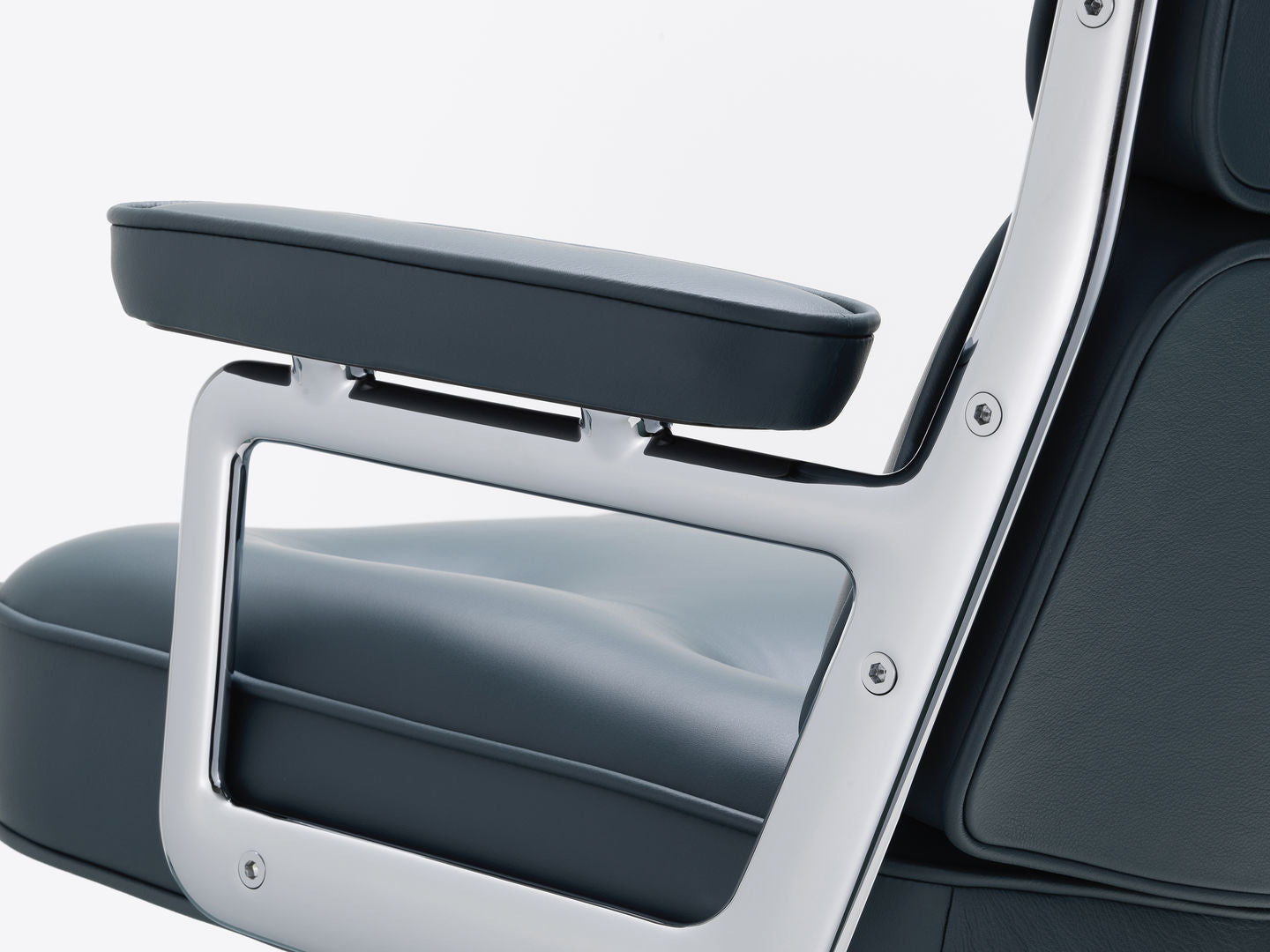 lobby chair | es 104