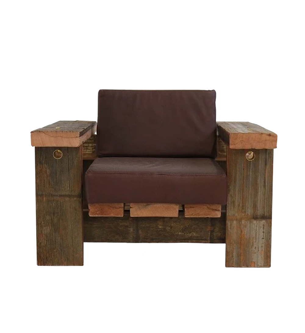 NYC water tower fauteuil