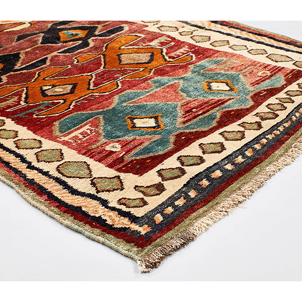 Vintage Ghaschgai rug 212 x 137cm