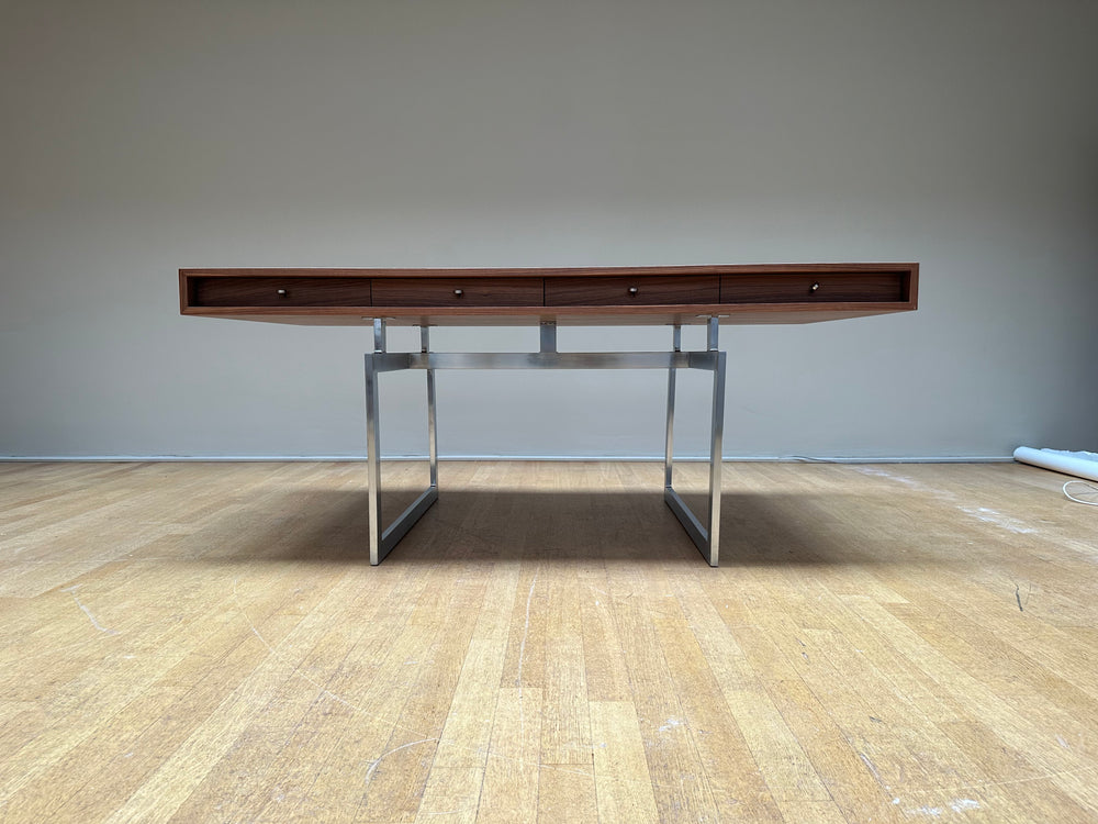 Office desk | walnut version