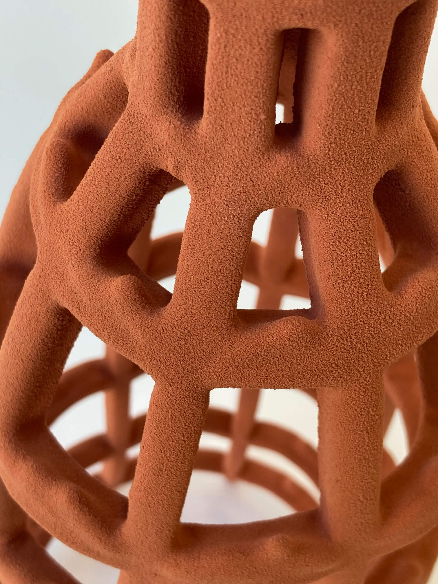 medium Gravity candle holder | rust