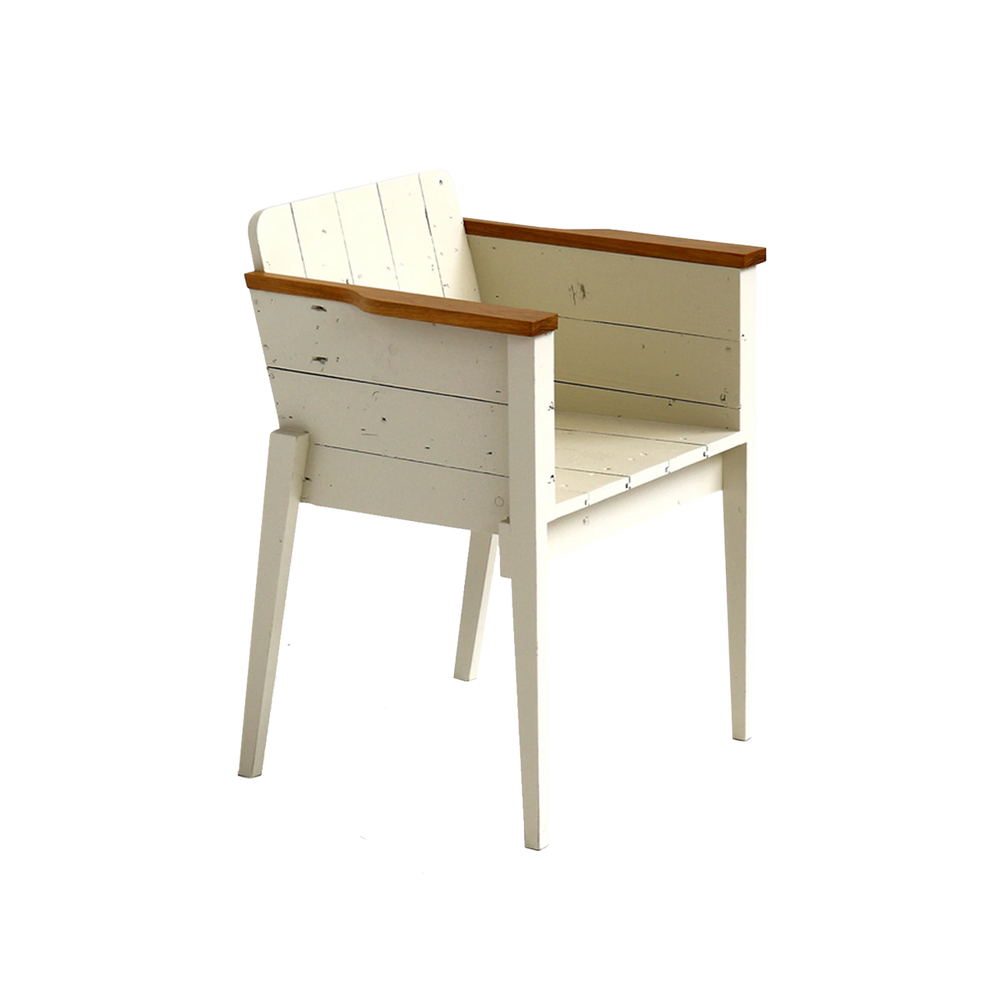 bucket seat in scrapwood | white lacquered